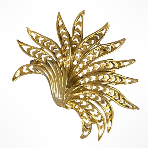 Vintage Gold Plated Cut Out Floral Blossom Brooch